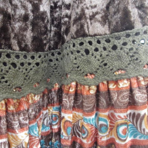 Temptation Italy Brown Velvet Boho Gypsy Lace Trim 2 Piece Top and Skirt - Picture 14 of 16